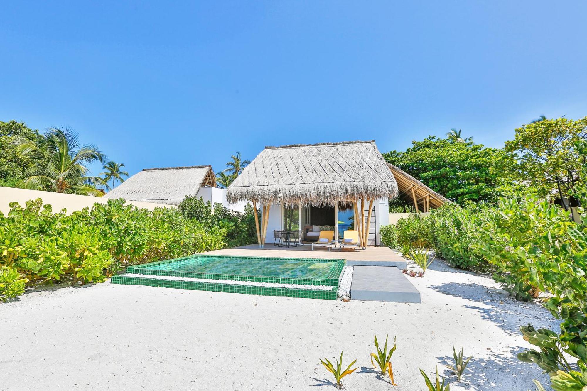 Emerald Maldives Resort & Spa Meedhoo  Room photo